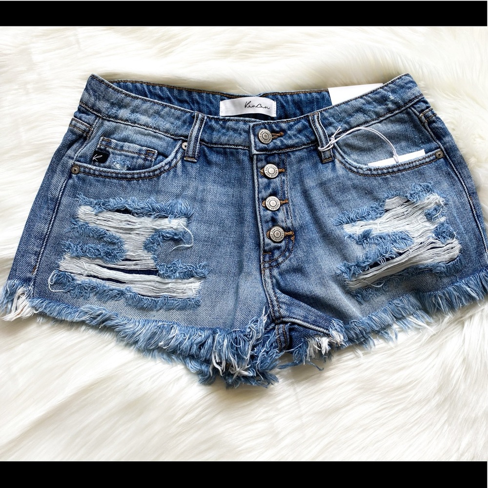 Medium Wash Distressed Shorts(Kan Can USA)
